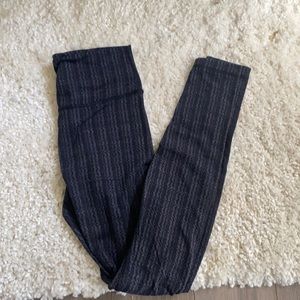 Lululemon leggings size 4/6